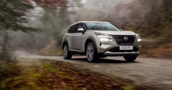 Adaptarea evolutivă e factorul decisiv pentru păstrarea avantajului în teritoriu – iată mesajul celei de-a patra generații Nissan X-Trail.