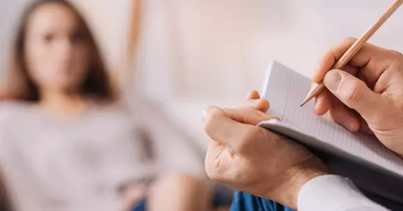 (P) Când este timpul să mergi la terapia de cuplu?