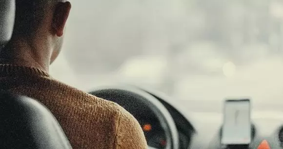 (P) La ce să fiți atenți când închiriați o mașină pentru următoarea călătorie