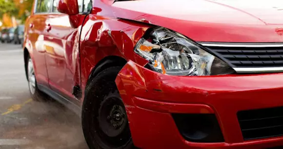 (P) Ce trebuie să știi înainte de a încheia o poliță RCA sau CASCO