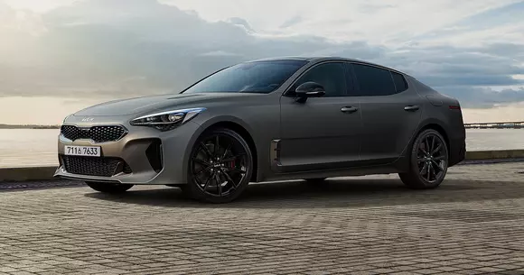 Nimic nu a fost așa înainte, nimic nu va mai fi așa după Kia Stinger. După Kia Stinger Tribute, mai precis.