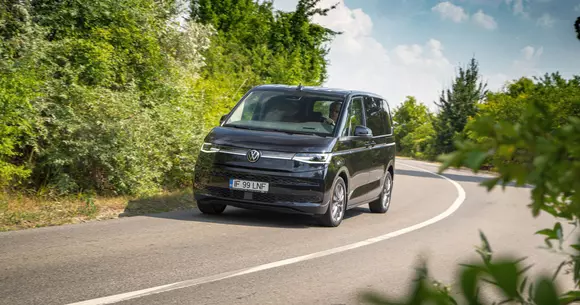 VW Multivan eHybrid: Travelling in style