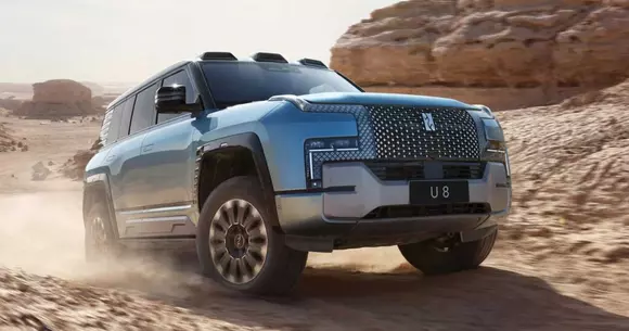 BYD YangWang U9 este super SUV-ul electric chinezesc care știe să facă piruete