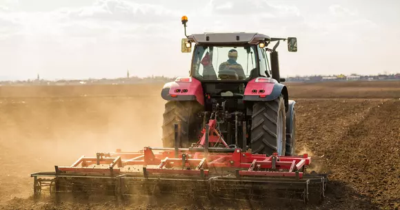 (P) Ce criterii să iei în calcul la achiziția unui utilaj agricol