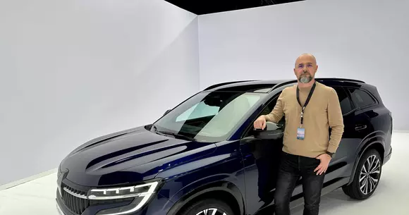 NOUL RENAULT ESPACE : clasicul monovolum de familie devine SUV