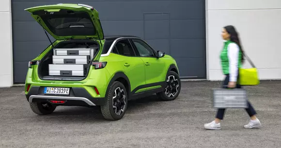 Opel Mokka Electric a fost transformat pe cale oficială în vehicul comercial