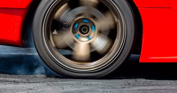 (P) 10 metode să-ți îmbunătățești mașina