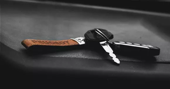 (P) De ce sӑ alegi sӑ folosești serviciile unui amanet auto atunci cȃnd vrei sӑ obții un ȋmprumut rapid?