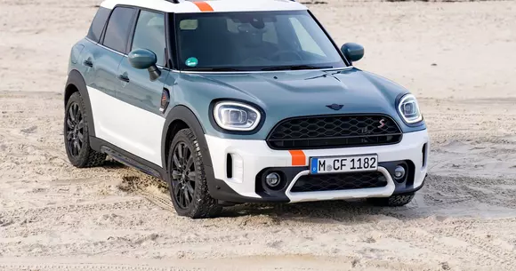 Britanicii explorează un segment necartografiat lansând MINI Countryman Cooper S ALL4 Uncharted Edition.