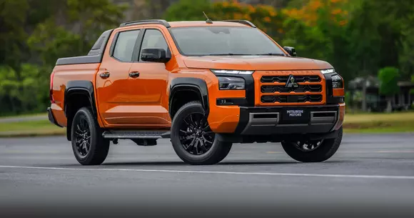 Ceva ce le va plăcea fanilor mărcii nipone: a luat oficial startul o generație proaspătă de pickup-uri din seria Mitsubishi L200.