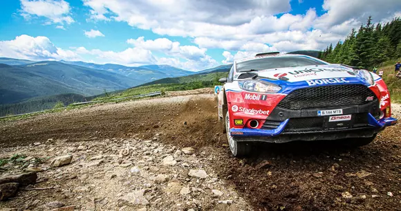 Borsec la Raliul Sibiului 2023: Primul macadam din 2023, aduce un nou podium pentru echipa pilotului Adi Teslovan