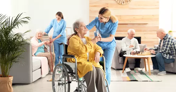 (P) Personalul de care este nevoie în cadrul unui cămin de bătrâni!