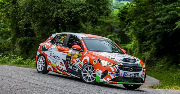 Schimb de roluri pentru George Grigorescu, copilot și mentor pentru Cristiana Oprea la Rally Weiz în Opel Cup