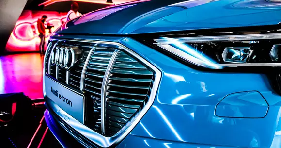 (P) De ce să lucrezi cu un broker auto dacă ești în căutare de mașină