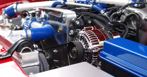 (P) Ulei de motor cu vâscozitate redusă: Ce trebuie să știi despre eficiența sa