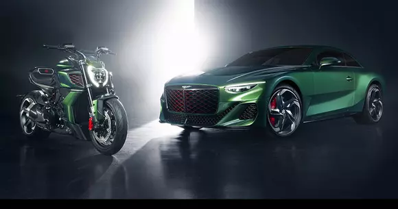 Ispita colecționarilor: motocicletă Ducati Diavel for Bentley by Mulliner și coupe-ul Bentley Batur by Mulliner aferent.