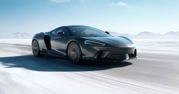 Nu necesită artificii de marketing: McLaren GTS 2024 aduce plus-valoare cuantificabilă pe fondul unui caracter dedicat sportivității rutiere.