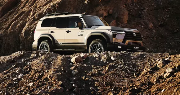 Știam că tehnica e tare, dar trebuia și o imagine potrivită. Lexus GX 550 Overtrail JAOS Concept completează ideea.