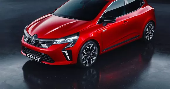Sub denumirea Mitsubishi Colt, marca propune în România în clasa mică versiuni alimentate cu benzină și hibride.