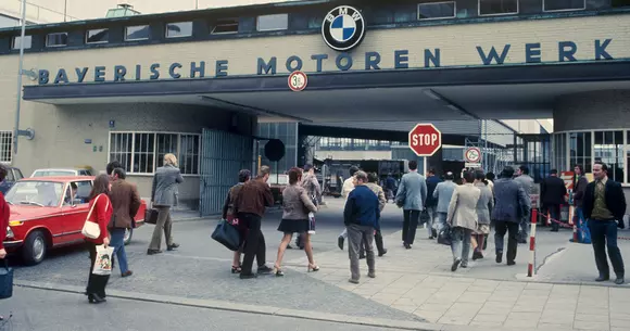 Schimbare de eră tehnologică la fabrica din München: BMW Neue Klasse va fi asamblat acolo din 2026. Începând din 2028, uzina va produce exclusiv BEV-uri