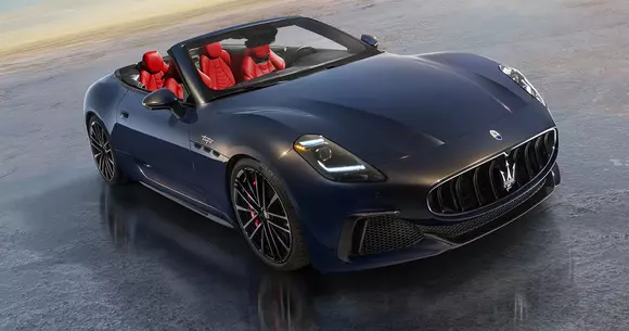 Pentru o primăvară neliniștită: Maserati GranCabrio îmbie atât la sesiuni rapide, cât și la croaziere relaxate sub cerul liber.