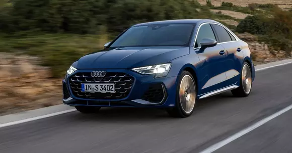 Salutări de la Ingolstadt pentru fanii sportivității cu ardere internă: Audi S3 Sportback și Sedan, debut de carieră.