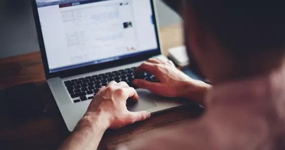 (P) Credit cu istoric negativ de la Biroul de Credite Rapide. Cum poți lua un împrumut rapid IFN dacă ai statut de rău-platnic