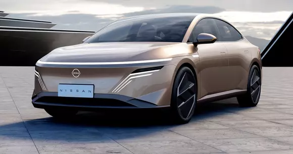 Coupe-ul cu patru portiere Nissan Epoch Concept are propulsie exclusiv electrică și prefigurează un model destinat chinezilor.
