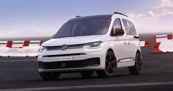 Având rol de vector de imagine, VW Caddy Edition vine pe piață ca o carte de vizită a faceliftului aplicat seriei de clasă compactă.