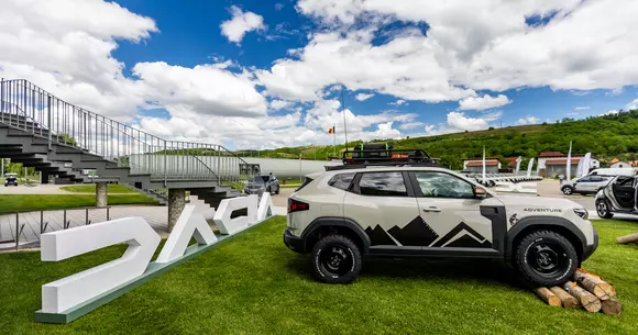 Kit-ul Adventure oferit chiar de marcă modifică înfățișarea și abilitățile Daciei Duster în spiritul polivalenței off-road.