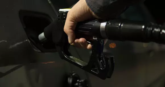 (P) Există vreo companie care să ajute firmele de transport cu recuperarea accizei la motorină?