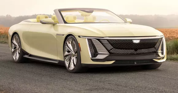 Un convertible-cruiser american ca în vremurile bune: Cadillac Sollei. De data aceasta, fără V8 sub capota din față.