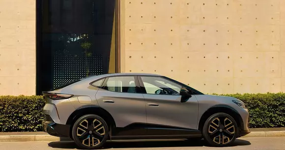 Tușă de creativitate neobișnuit de intensă pentru un Volkswagen? Da, pentru că VW ID.Unyx vizează China!