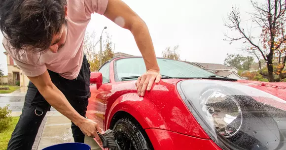 (P) Află cum să depozitezi corect anvelopele de vara