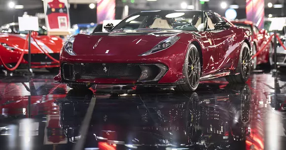 Adăugare la Țiriac Collection: un Ferrari 812 Competizione Aperta ridică acum ponderea italiencelor din galerie.