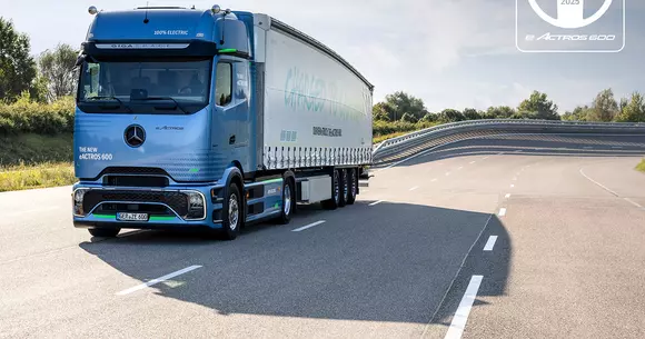 Camionul anului 2025 este electric: vorbim despre Mercedes Benz eActros 600, „greul” care și-a primit titlul la Hanovra.