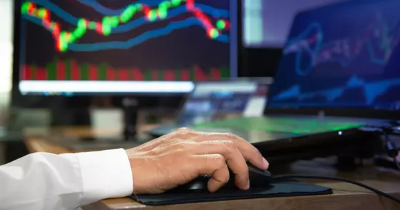 (P) Pasionat de industria auto? Iată câteva companii în care poți să investești