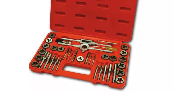 (P) Top 3 tarozi pentru service-ul auto: recomandări pentru mecanicii profesioniști