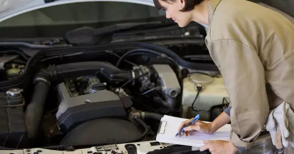 (P) 5 lucruri pe care orice șofer ar trebui să le verifice înainte de a pleca în vacanță iarna