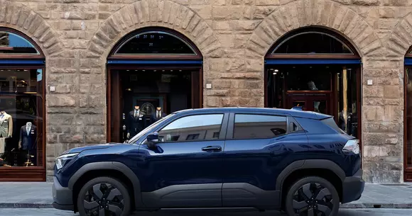 Expus în premieră în România la finalul săptămânii, Suzuki eVitara se pregătește pentru debutul comercial din toamnă.