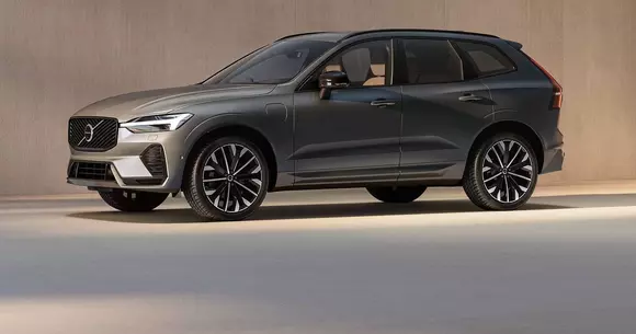 Modernizare cuprinzătoare pentru Volvo XC60 - model 2026, rezultând o senzație pregnantă de generație nouă!