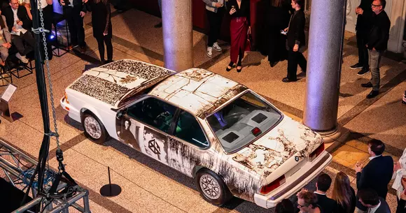 Putem privi automobilul și ca pe o creație de artă – la asta ne îndeamnă Turneul Mondial BMW Art Car