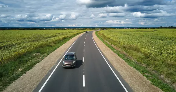 (P) Top 7 situații când închirierile auto sunt soluția ideală – de la vacanțe la delegații de business