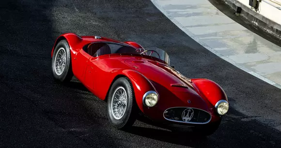 Participare distinsă a mărcii din Modena: un exemplar Maserati A6 GCS/53 a luat startul la cursa istorică 1000 Miglia 2025.