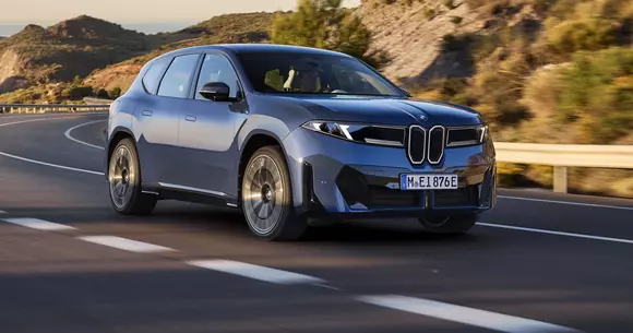 Startul unei misiuni ample, pe termen lung: BMW iX3 deschide calea pentru toți viitorii reprezentanți ai filosofiei Neue Klasse
