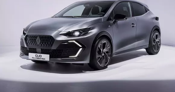 Schimbare de marcantă de personalitate pentru noua generație Renault Clio: o altă cale către succes în segmentul B!