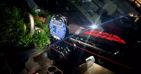 Arte vizuale, animație stradală stradală nocturnă și MINI, ca element al culturii urbane contemporane