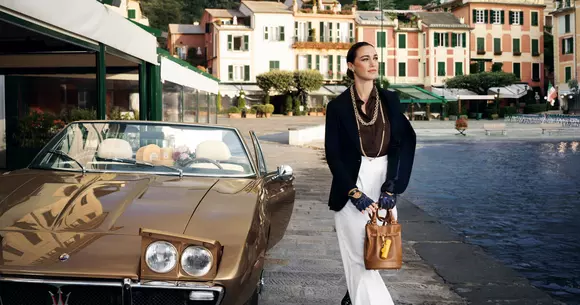 Maserati și Acqua di Parma: două simboluri italiene care îmbină eleganța și plăcerea condusului