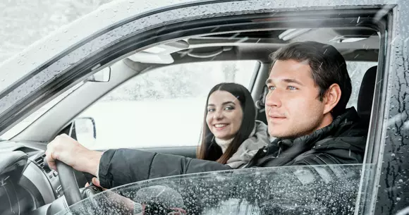 (P) Top 7 lucruri pe care trebuie să le faci ca mașina ta să pornească ușor iarna