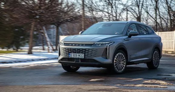 Omoda 9 SHS: Nava-amiral